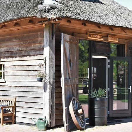 Vila Wildwestruurlo Exteriér fotografie