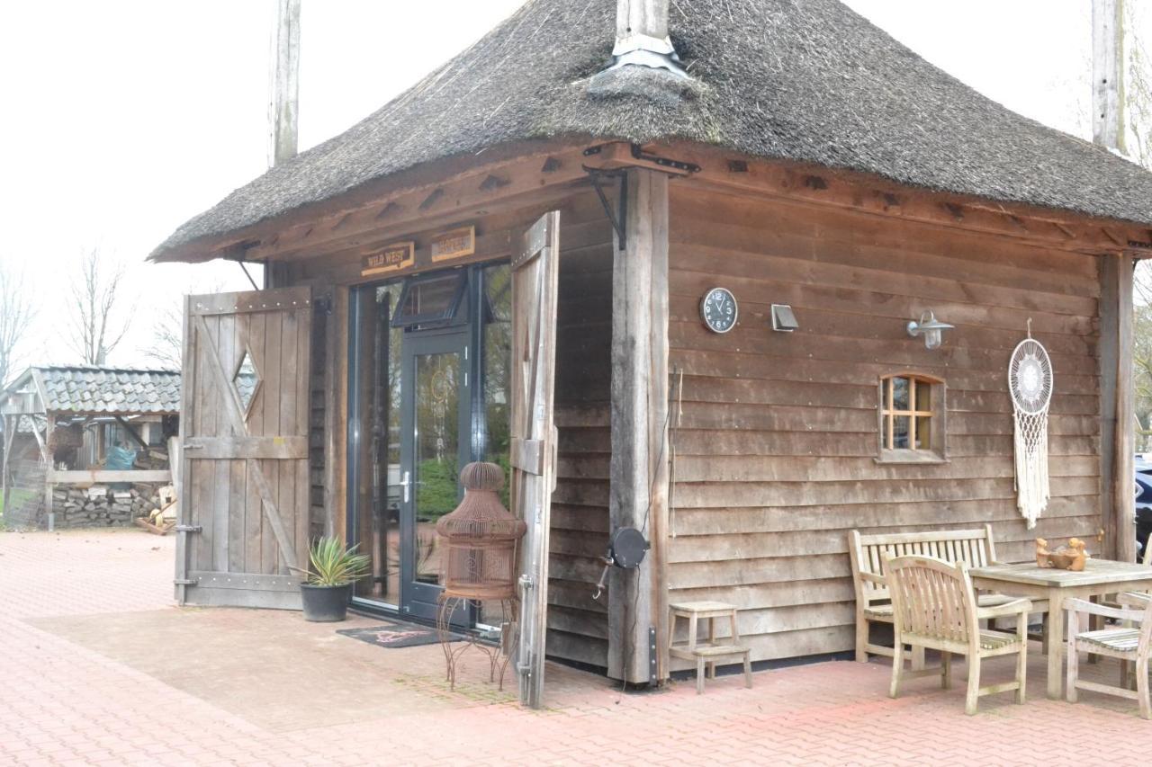 Vila Wildwestruurlo Exteriér fotografie