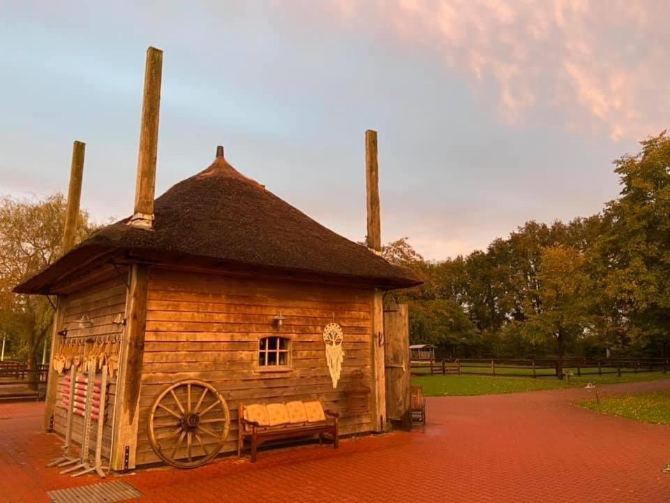 Vila Wildwestruurlo Exteriér fotografie