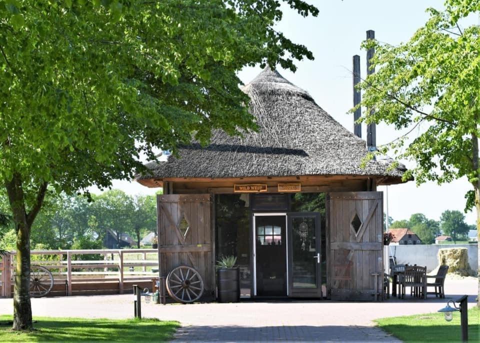 Vila Wildwestruurlo Exteriér fotografie